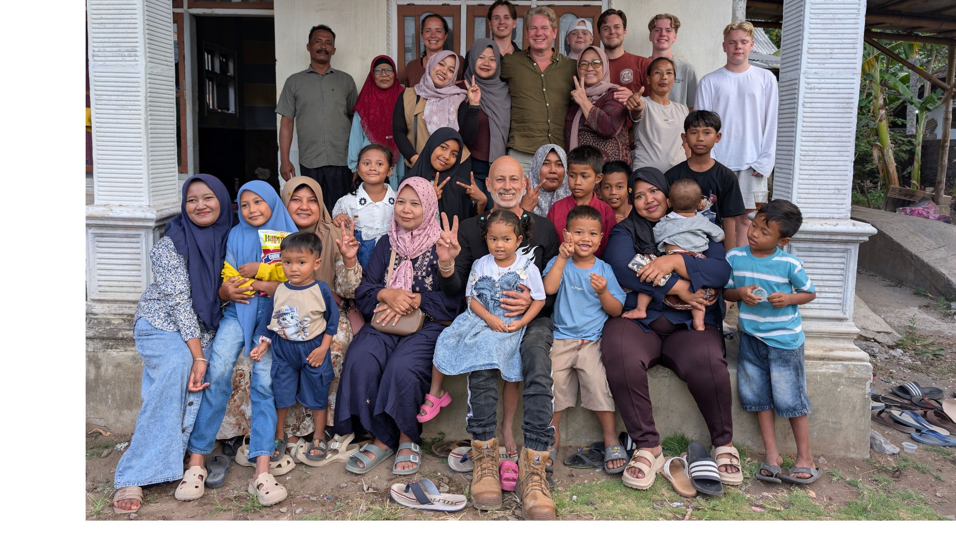 East Java Cultural Tour meeting local families