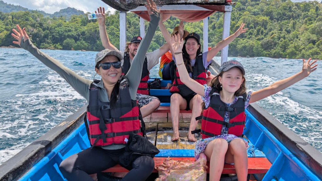 Pulau Merah & Pulau Bedil